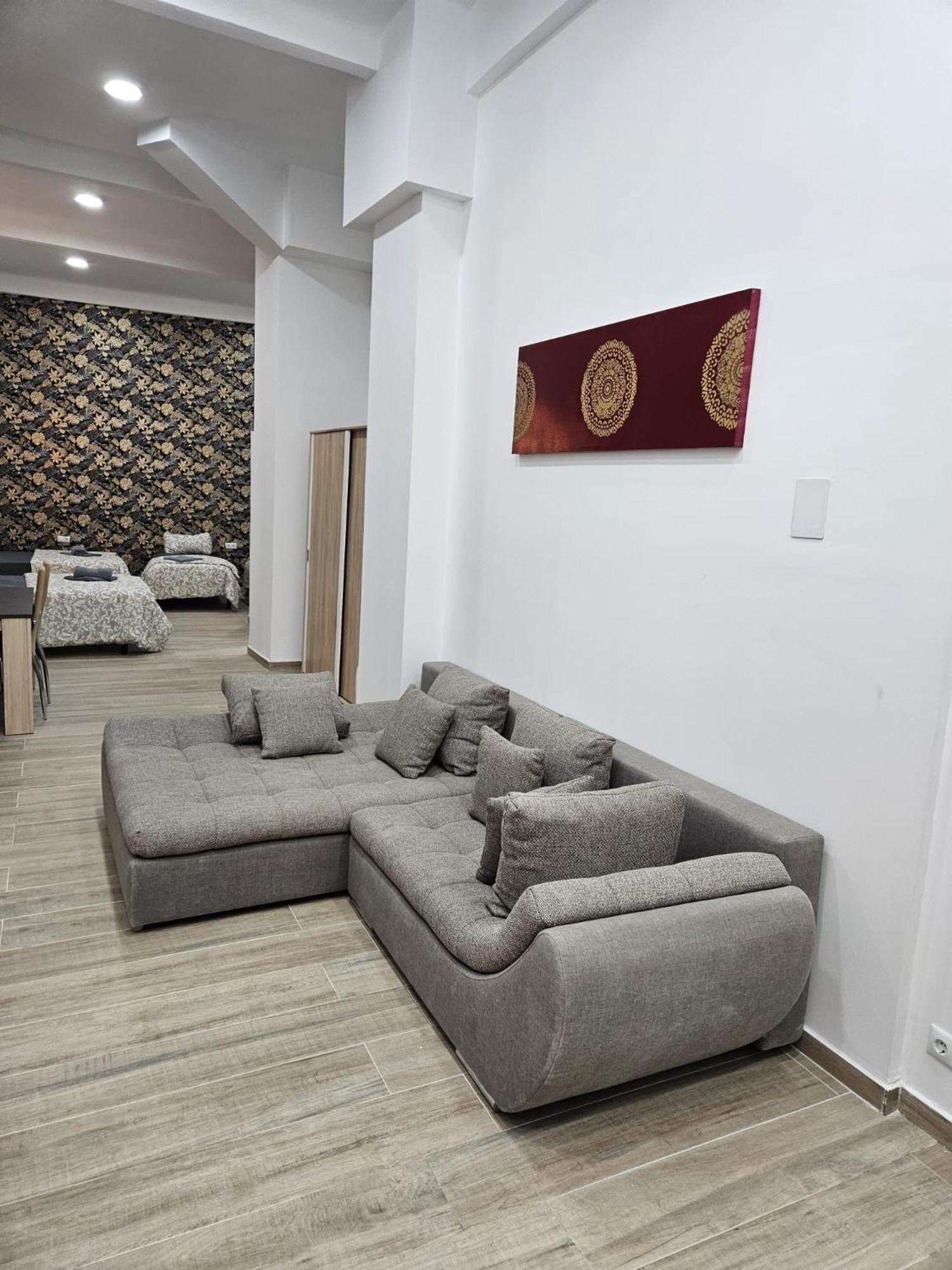 El Dorado Apartment อาลิกันเต ภายนอก รูปภาพ